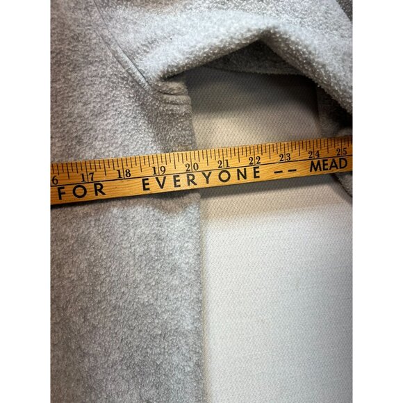 Disney Store Adult Mickey Minnie Mouse Button Up Fleece Jacket Size Medium Gray - Picture 9 of 11